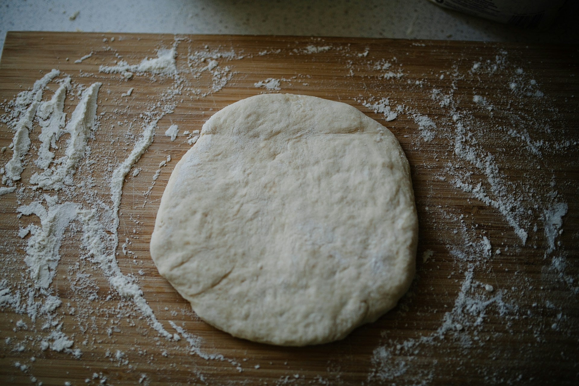 How Long Does It Take Pizza Dough to Thaw for Perfect Results?