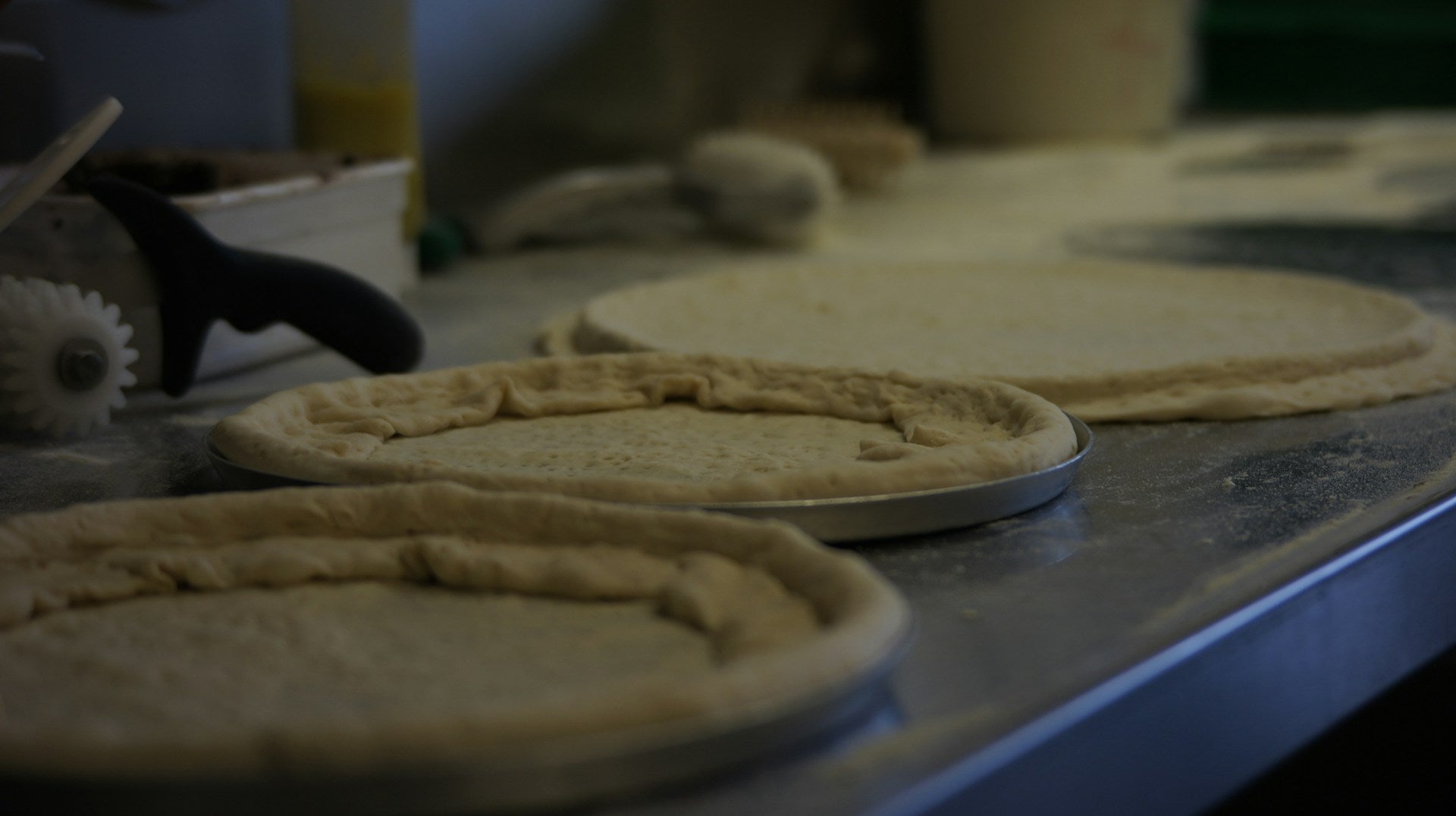 What is Proofing Pizza Dough: Understanding the Essential Rising Process